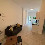 Modernes Zentral In Krefeld