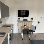 Modernes Zentral In Apartment