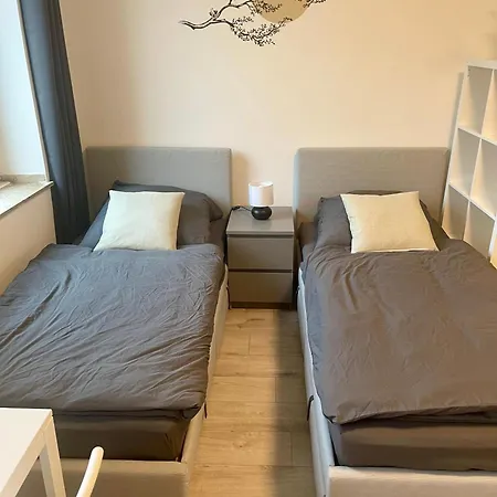 Modernes Zentral In Krefeld