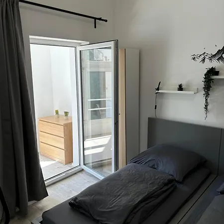 Modernes Zentral In Apartment