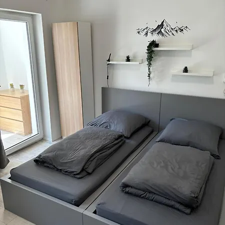 Apartment Modernes Zentral In
