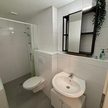 Apartamento Modernes Zentral In *