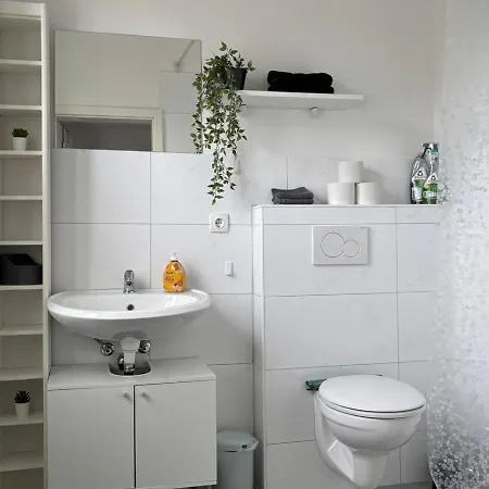 Apartment Modernes Zentral In