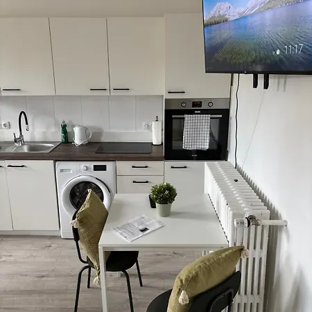 Apartment Modernes Zentral In