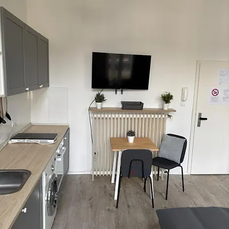 Modernes Zentral In Apartment