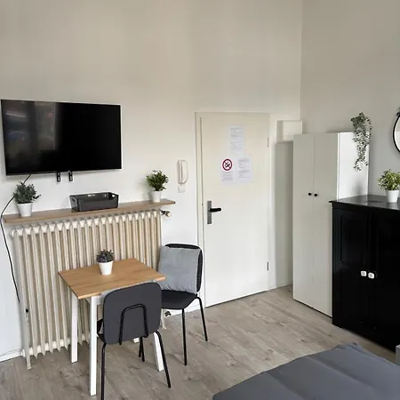 Modernes Zentral In *