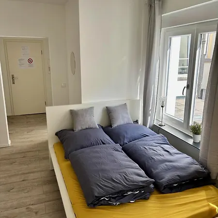 Modernes Zentral In *