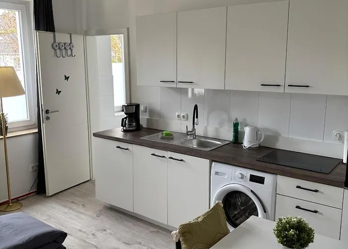 Lejlighed Modernes Zentral In *