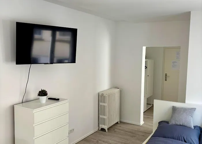 Lejlighed Modernes Zentral In *